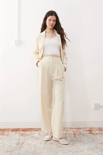 Незаменимые брюки с широкими брючинами артикул 140139038