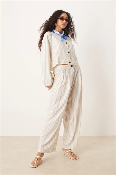 Брюки с широкими брючинами из ткани с эффектом льна co-ord артикул 142659414