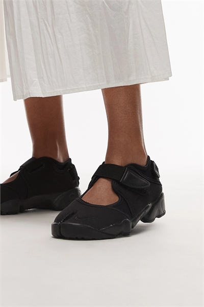 Кроссовки Air Rift унисекс артикул 140259897