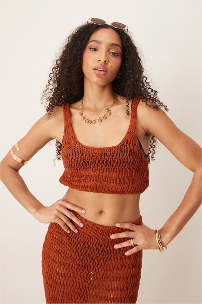 Трикотажный укороченный топ для пляжа артикул 143415376