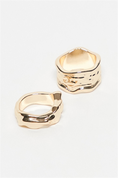 Набор из 2 колец ASOS DESIGN Curve с элементами в стиле «расплавленного металла» артикул 150975948