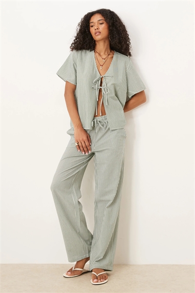 Брюки из ткани «сирсакер» co-ord артикул 147967297