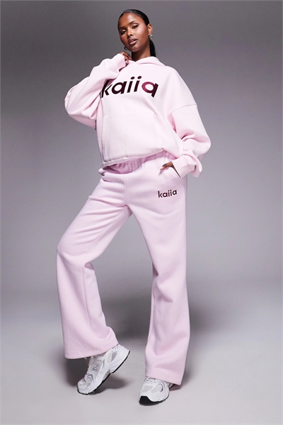 Штаны-джоггеры с широкими брючинами и вышитым логотипом из ткани с высоким содержанием хлопка co-ord артикул 147996478