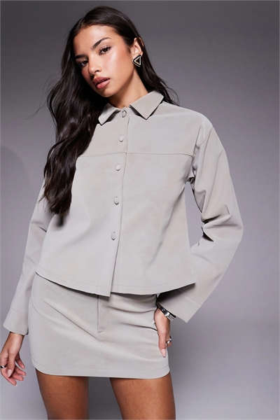 Рубашка свободного кроя с эффектом текстурированной кожи co-ord артикул 149436325