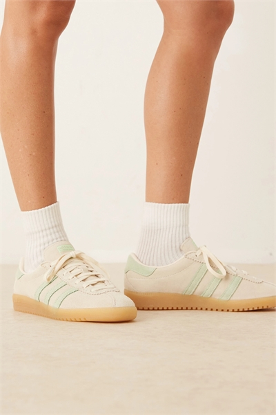 Кроссовки «Бермуда» артикул 141934415