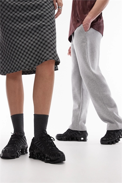 Кроссовки Shox TL унисекс артикул 135765006