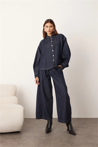 Джинсовые брюки-бочки с широкими брючинами и структурными складками co-ord артикул 149547919