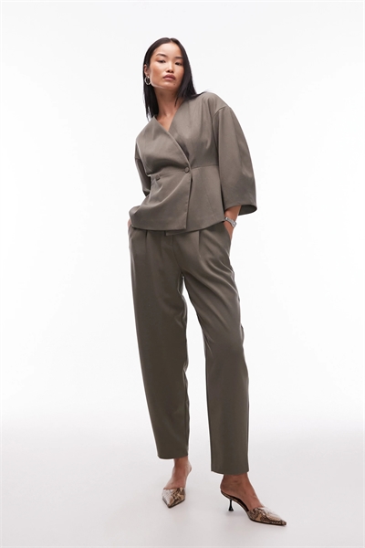 Брюки с высокой талией и широкими брючинами co-ord артикул 148886637