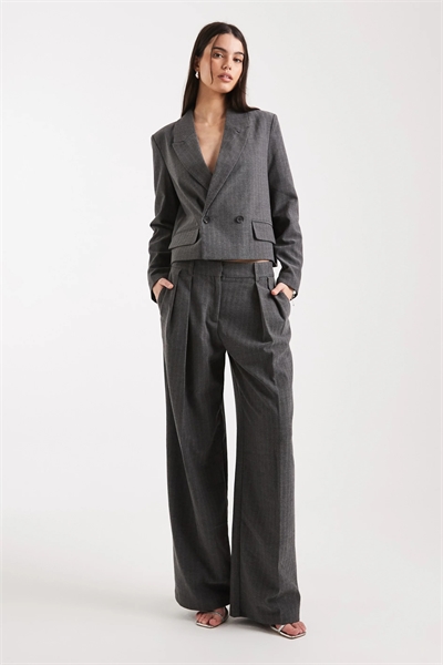 Брюки с высокой талией и складками, скроенные по фигуре co-ord артикул 150666044