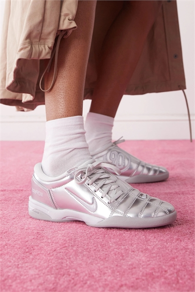 Кроссовки T90 унисекс артикул 142394710