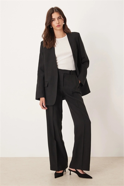 Брюки прямого кроя с капюшоном и складками спереди co-ord артикул 151640412