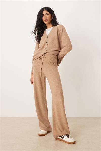 Брюки средней плотности с широкими брючинами co-ord артикул 152429820