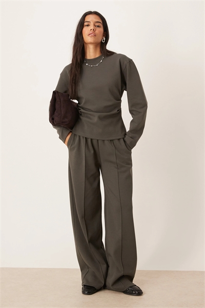 Брюки с широкими брючинами и застежкой-молнией co-ord артикул 152625430