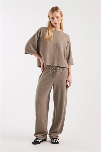 Брюки с широкими брючинами и мягкой текстурой co-ord артикул 153716169