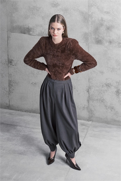 Брюки-клёш с отворотами артикул 153573005