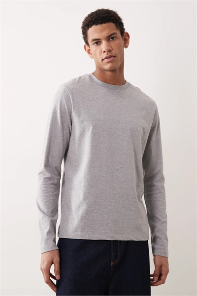 Футболка с длинным рукавом и прямым кроем Essentials артикул 151965012