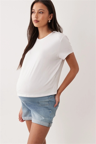 ASOS DESIGN: удобные джинсовые шорты для беременных артикул 154585518