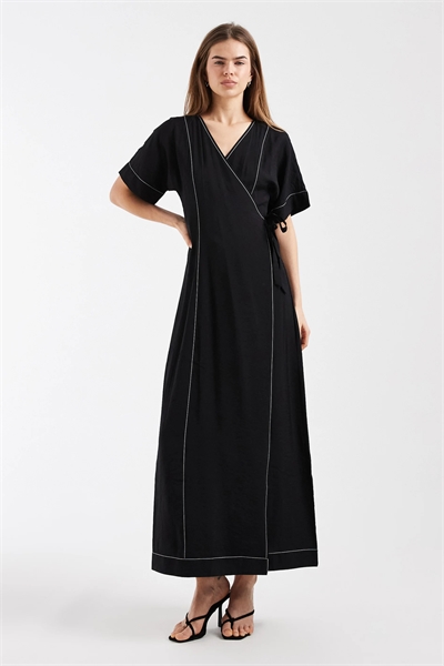 Длинное платье-макси с запахом артикул 155314501