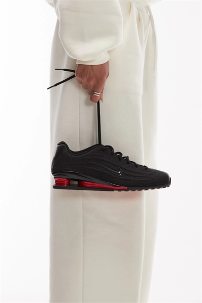 Кроссовки Shox Z артикул 147135261