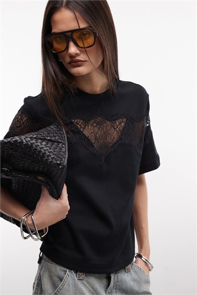 Футболка прямого кроя с кружевным принтом от Lisa артикул 154893666