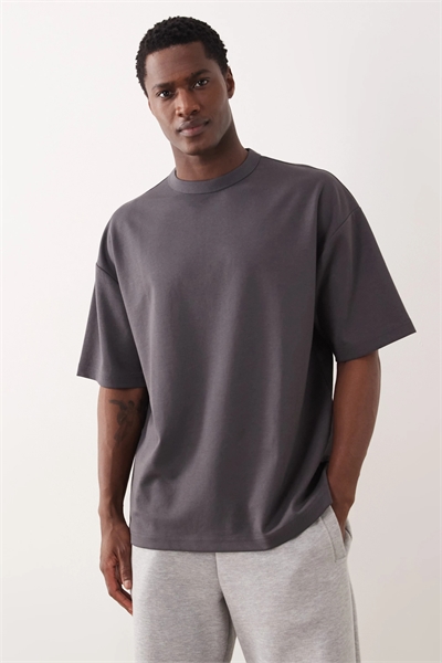 Футболка свободного кроя из плотной ткани breatheMAX™ артикул 152933127