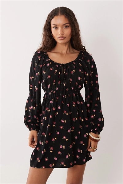 Мини-платье в стиле «ти-шот» с круглым вырезом от Miss Selfridge артикул 152865431