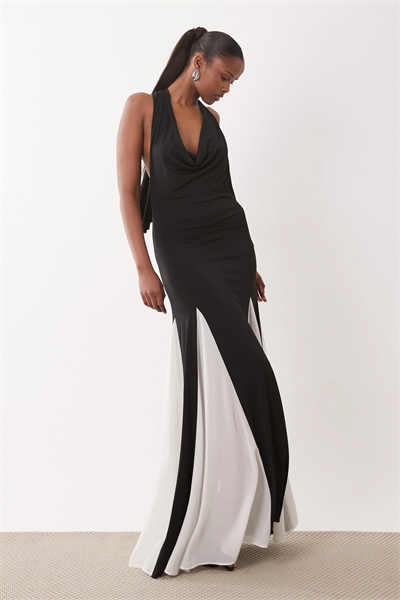 Макси-платье с воротником-стойкой из шифона артикул 154078344