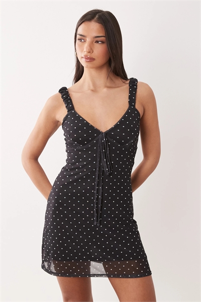 Мини-платье с короткими рукавами и завязками артикул 156088812