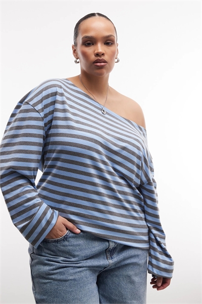 Плюс: топ с длинными рукавами и открытыми плечами в полоску артикул 154012388