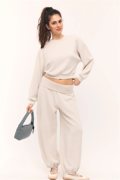 Брюки-джоггеры из мягкой ткани с отворотом на талии артикул 156183644