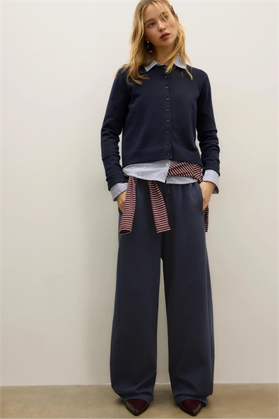 Брюки-джоггеры с широкими брючинами артикул 154970088