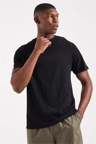 Футболка свободного кроя из плотной ткани артикул 154035255