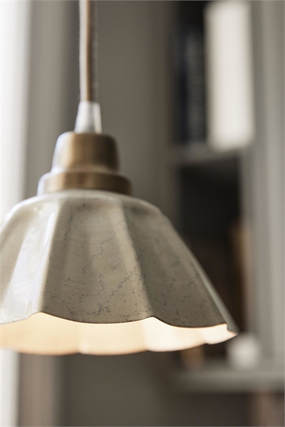 Маленький подвесной светильник Ester 17,5 см артикул 1275221003