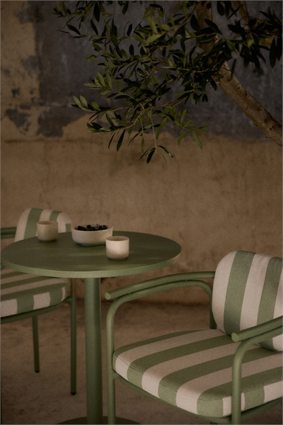 Набор мебели для уличного кафе артикул 1347486001