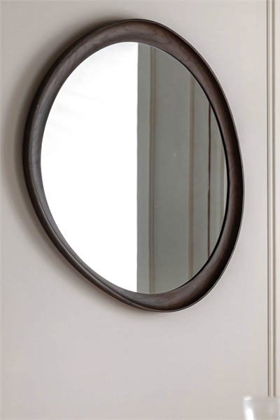 Деревянное асимметричное зеркало артикул 1360004001