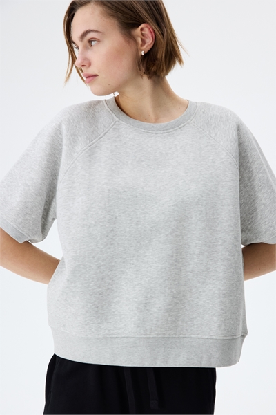 Свитшот с короткими рукавами артикул 1331399002