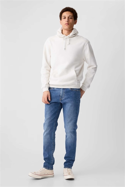 Джинсы с зауженным кроем артикул 155704266