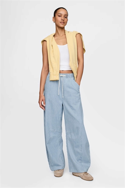 Джинсы средней посадки с завязкой на талии и узором «подковы» артикул 155766126