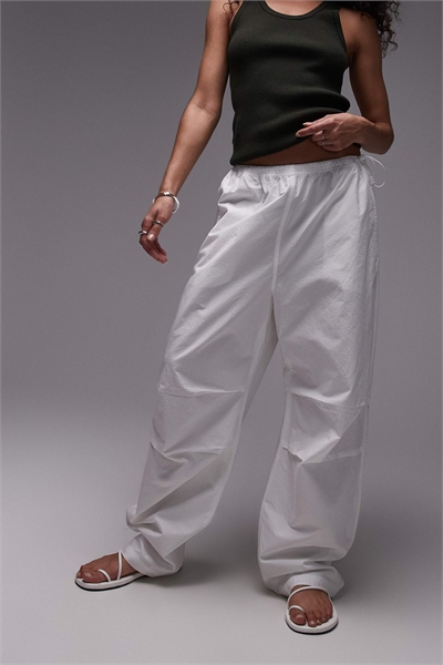 Брюки из прозрачного поплина на резинке артикул 143301564