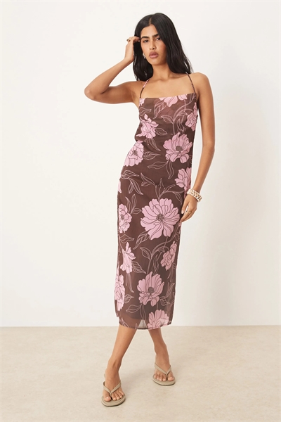 Платье-миди с цветочным принтом и перекрещивающимся вырезом спереди от Rujira артикул 149955607