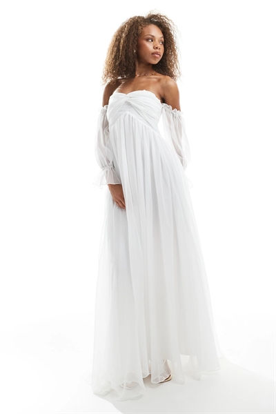 Макси-платье-бандо с прозрачными рукавами артикул 147259085