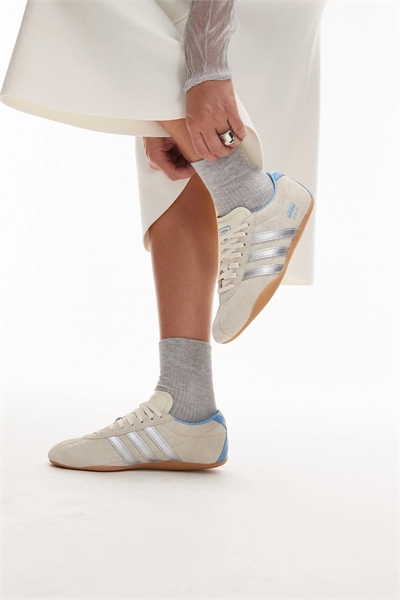 Токийские тренеры артикул 147259236