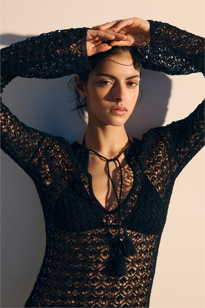 Пляжное платье в стиле «под вязаное» артикул 1318099001