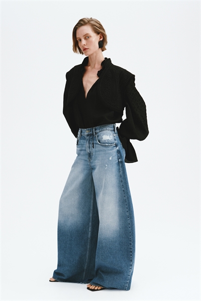 Джинсы с прямым кроем и зауженными штанинами артикул 1334241001