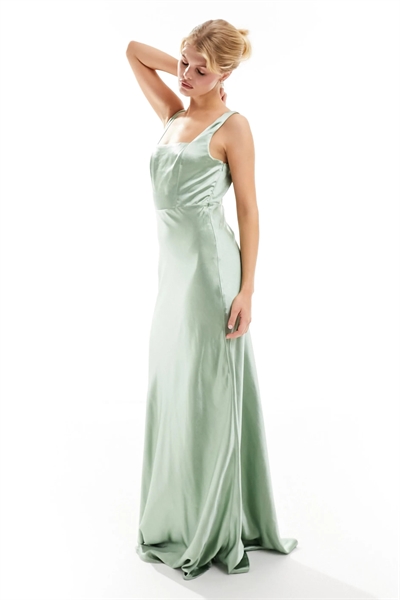 Атласное макси-платье с квадратным вырезом для подружки невесты артикул 133534882