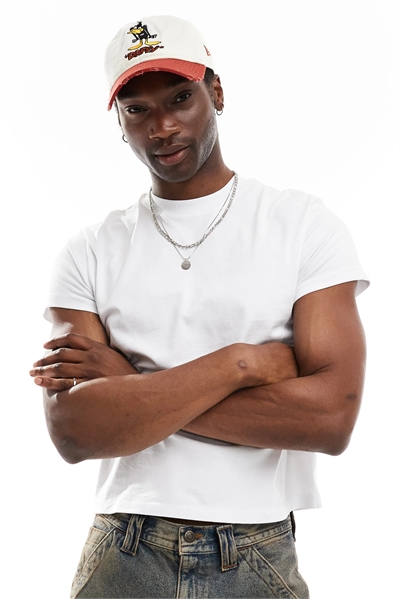 Облегающая укороченная футболка прямого кроя артикул 137315224