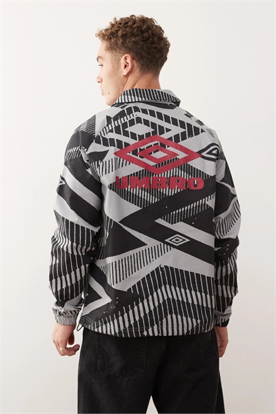 Топ с принтом в виде сверла артикул 148610072