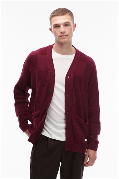 Кардиган в клетку с фактурной текстурой артикул 150481708