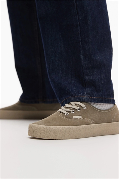 Оригинальные замшевые кроссовки артикул 149958158