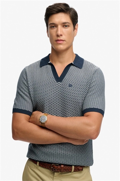 Поло с воротником-джонни из трикотажа артикул 155932748